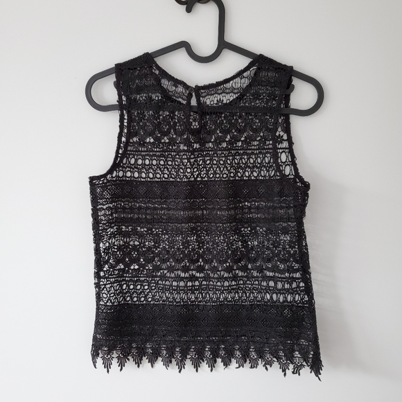 Sheer black lace tank top - Picture 3 of 6